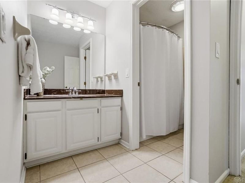 1320 Glastonbury Lane, Washington Township, OH 45459 Photo 31