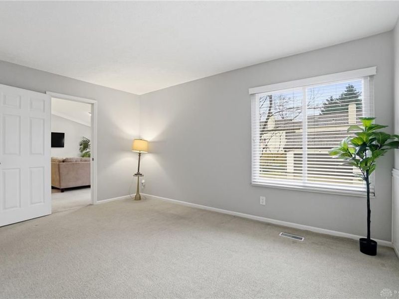 1320 Glastonbury Lane, Washington Township, OH 45459 Photo 38