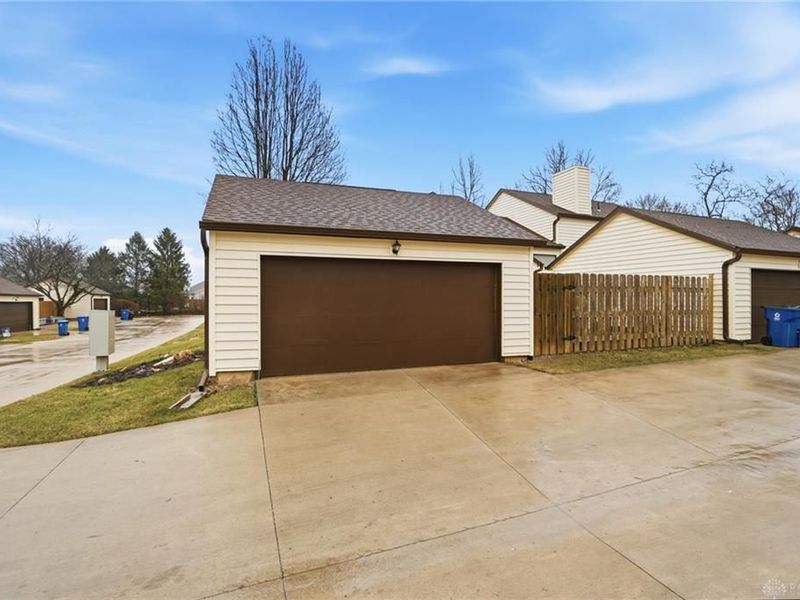 1320 Glastonbury Lane, Washington Township, OH 45459 Photo 45