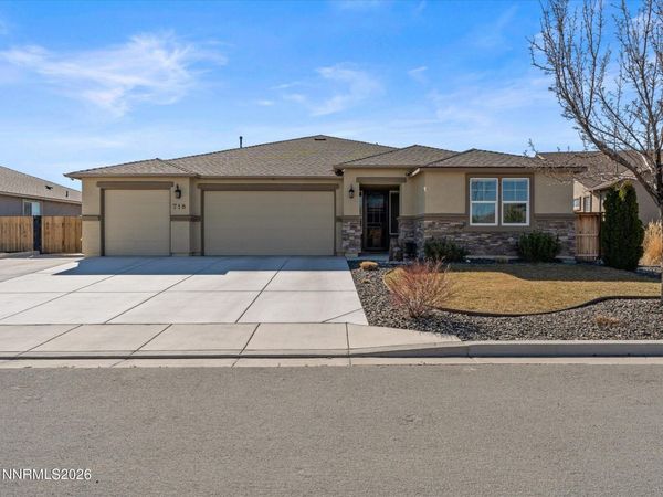 718 Treasure City Drive, Spanish Springs, NV 89441