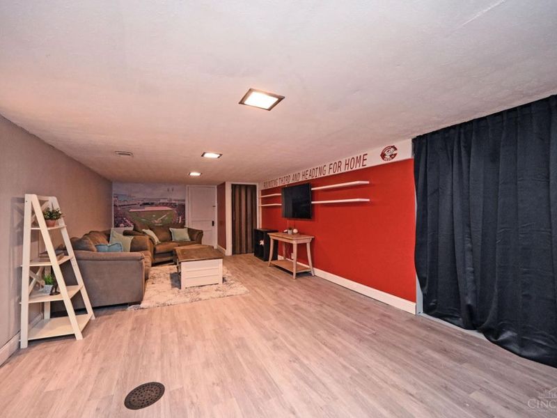 4442 Homelawn Avenue, Cincinnati, OH 45211 Photo 28