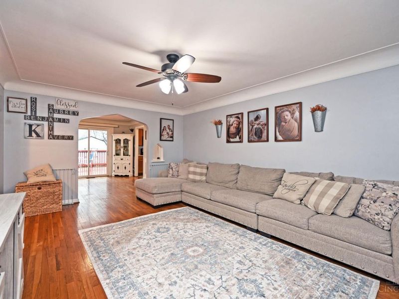 4442 Homelawn Avenue, Cincinnati, OH 45211 Photo 4