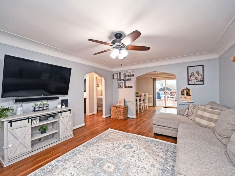 4442 Homelawn Avenue, Cincinnati, OH 45211 Photo 5