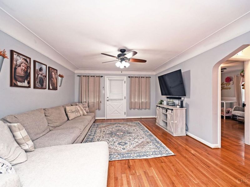 4442 Homelawn Avenue, Cincinnati, OH 45211 Photo 6