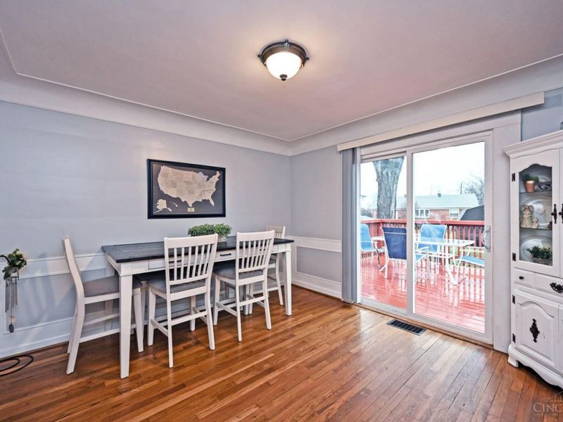 4442 Homelawn Avenue, Cincinnati, OH 45211 Photo 9