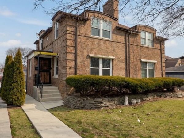 1813 N Mcvicker Avenue, Chicago, IL 60639