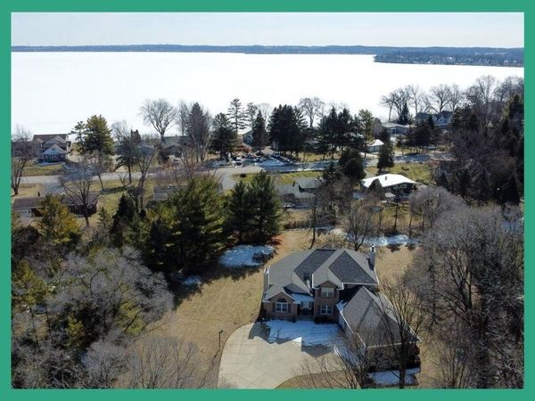 3545 Orvold Park Drive, McFarland, WI 53558