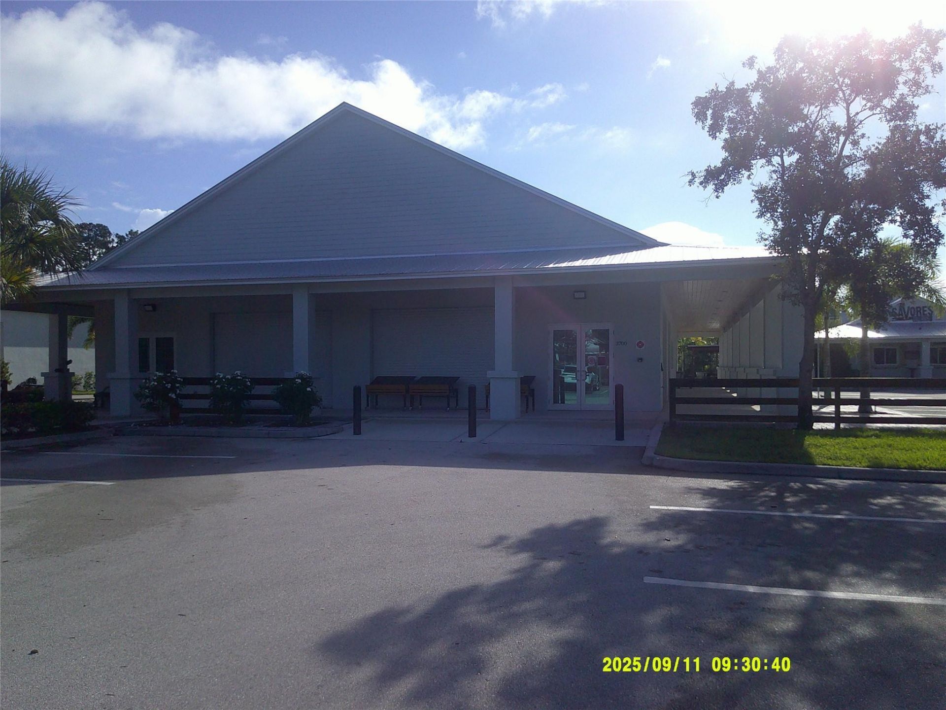 3700 SW 9th St, Unit #102, Vero Beach, FL 32968 Photo