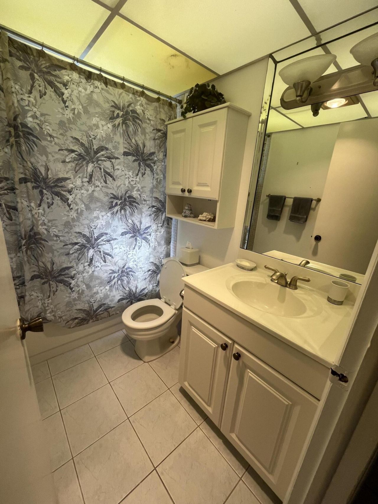 2 Flanders A, Delray Beach, FL 33484 Photo