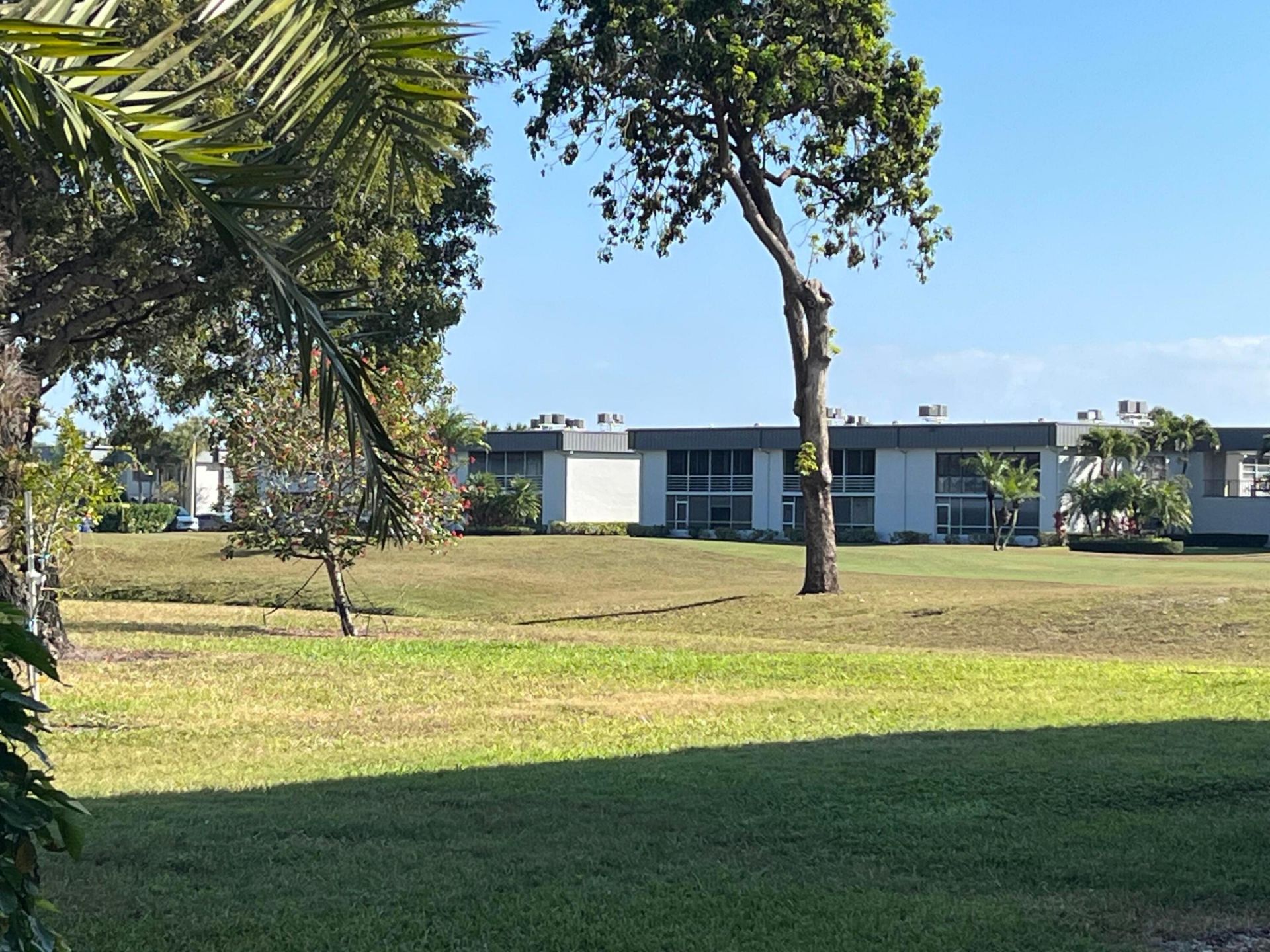 2 Flanders A, Delray Beach, FL 33484 Photo