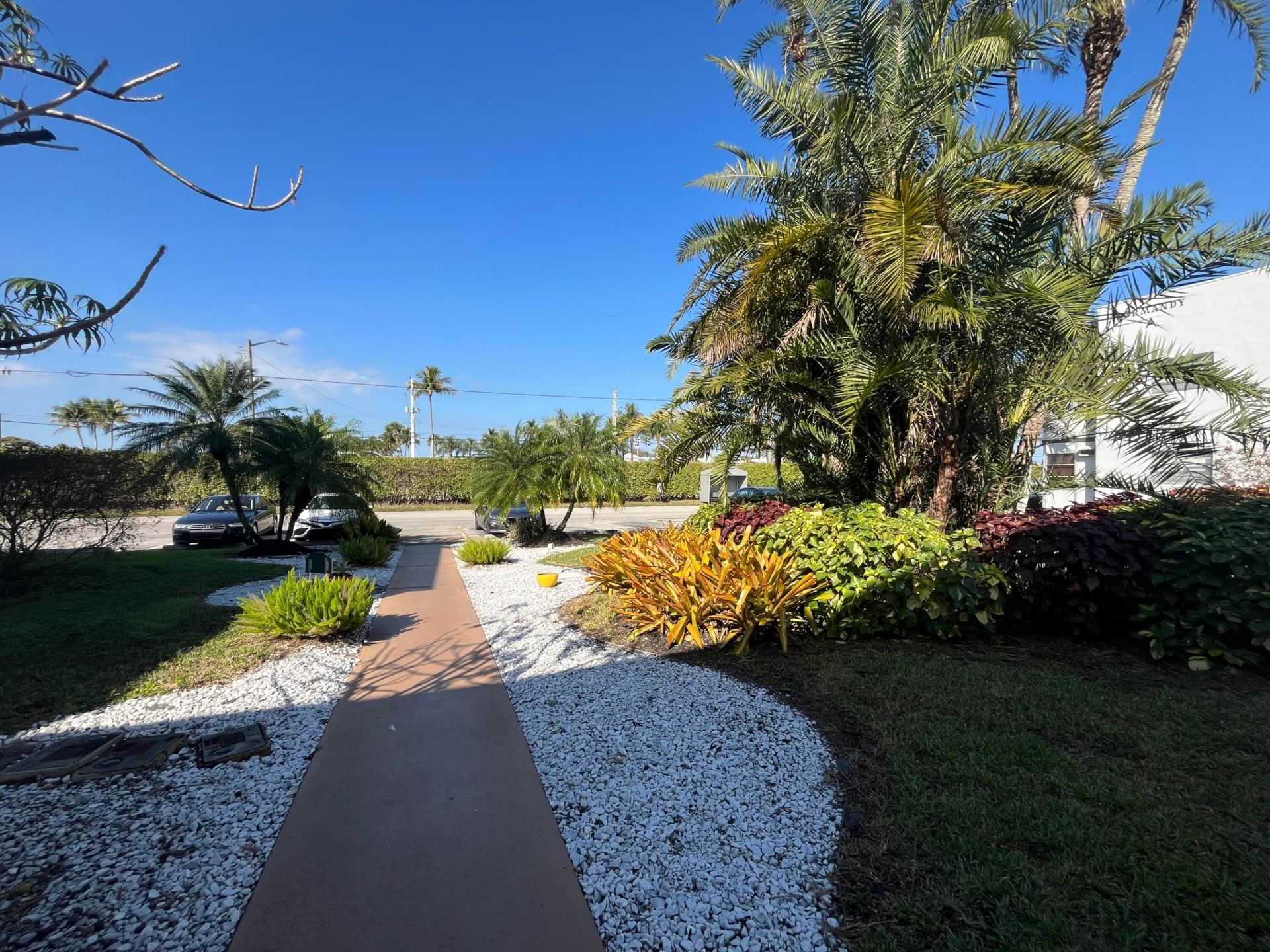 2 Flanders A, Delray Beach, FL 33484 Photo