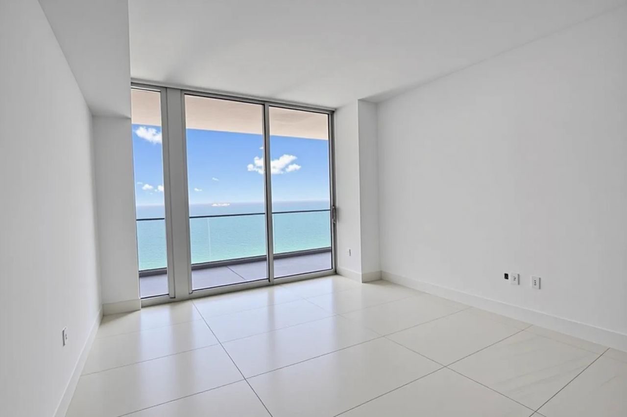 153 N Seabreeze Boulevard, Unit S-1601, Fort Lauderdale, FL 33304 Photo