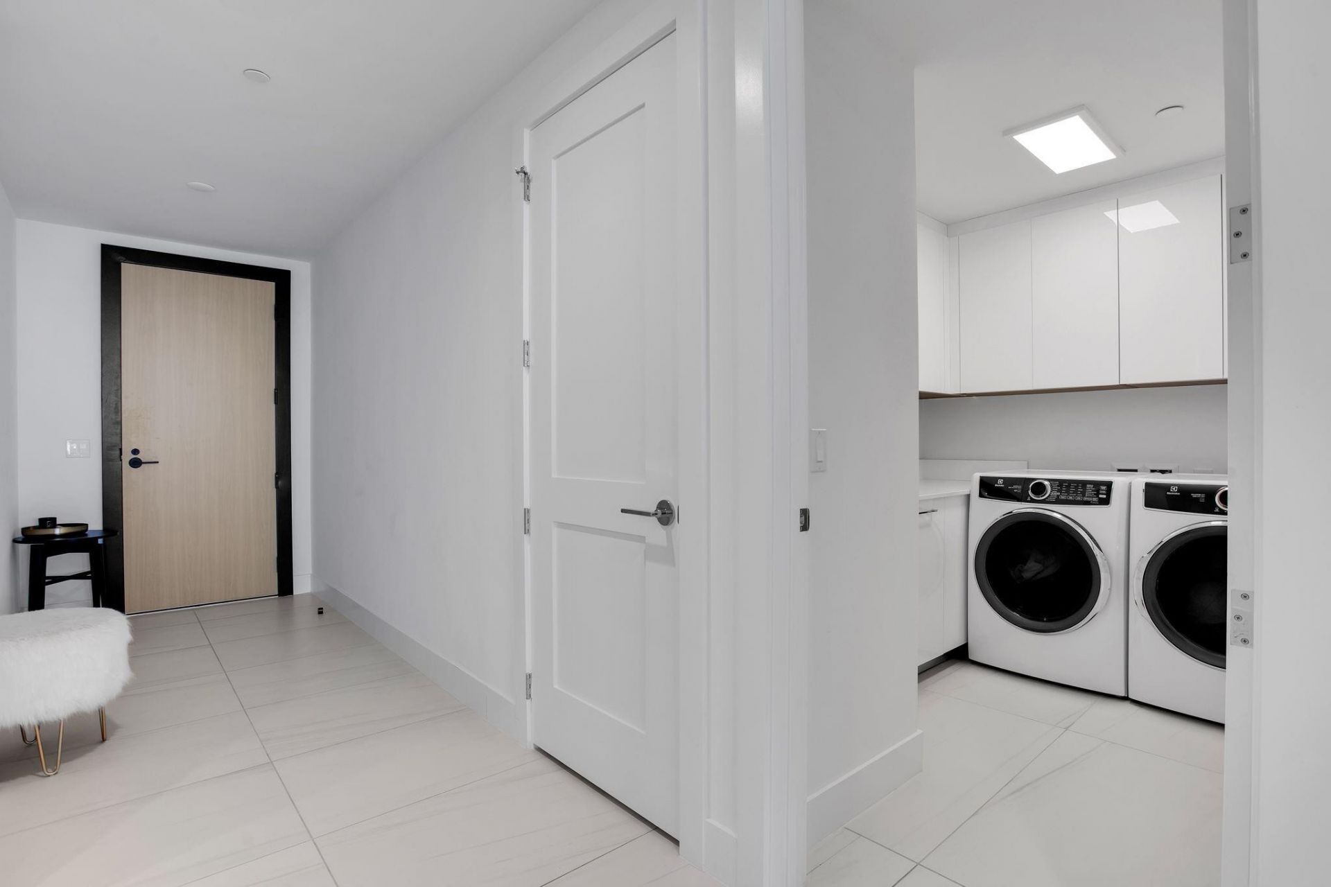 153 N Seabreeze Boulevard, Unit S-1601, Fort Lauderdale, FL 33304 Photo