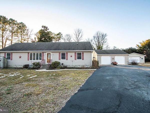 35572 JAMI AVENUE, LAUREL, DE 19956