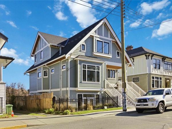 1915 Fernwood Rd , Unit 1, Victoria, BC V8T 2Y6