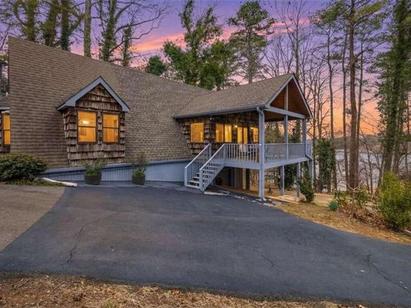 6463 Old Shadburn Ferry Road , Buford, GA 30518