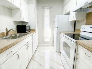 12888 Montfort Drive, Unit 242, Dallas, TX 75230