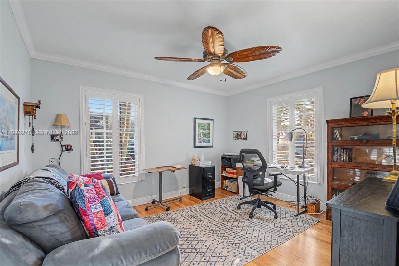 15401 SW 81 Av , Palmetto Bay, FL 33157 Photo