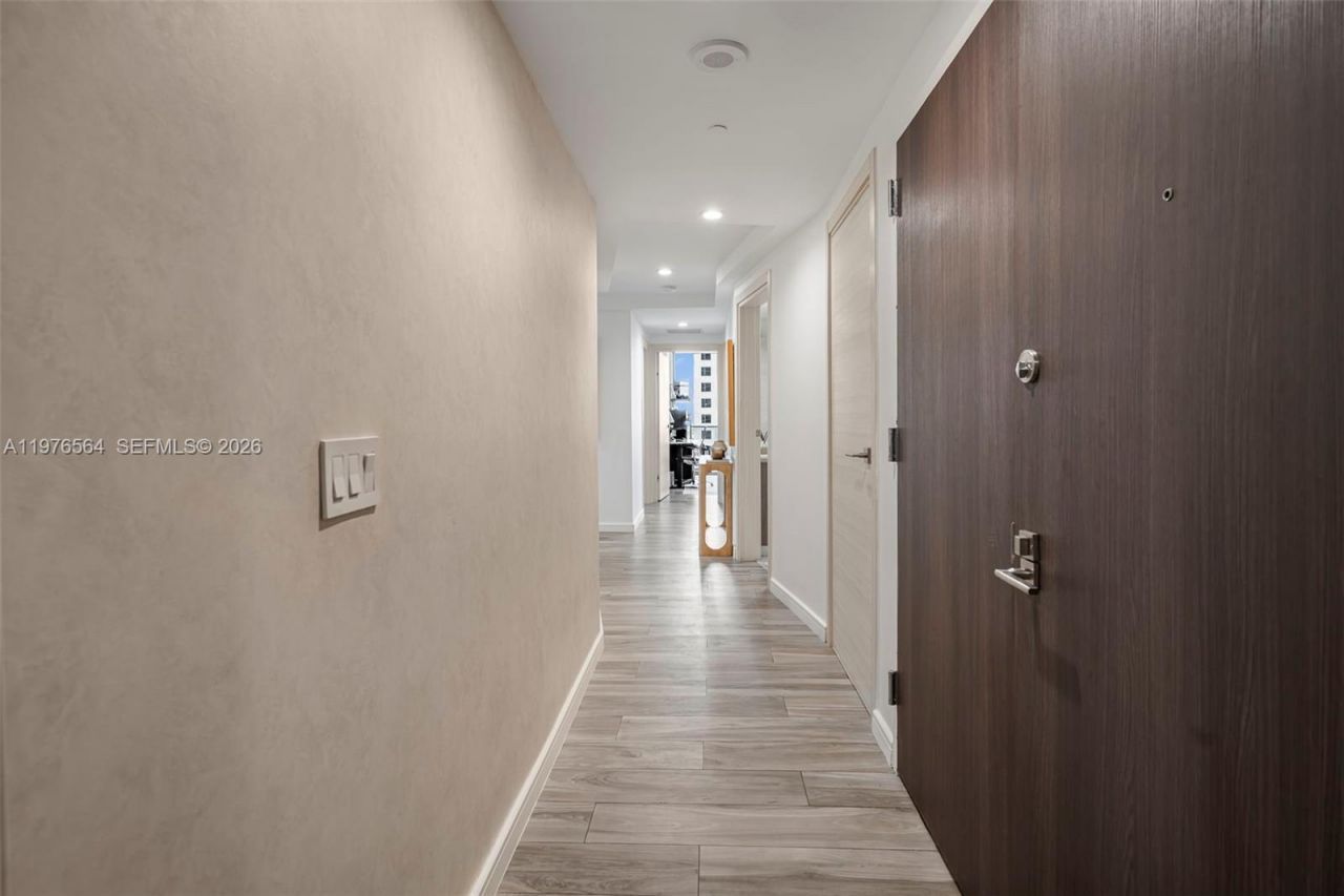 801 S Miami Ave , Unit 2901, Miami, FL 33130 Photo