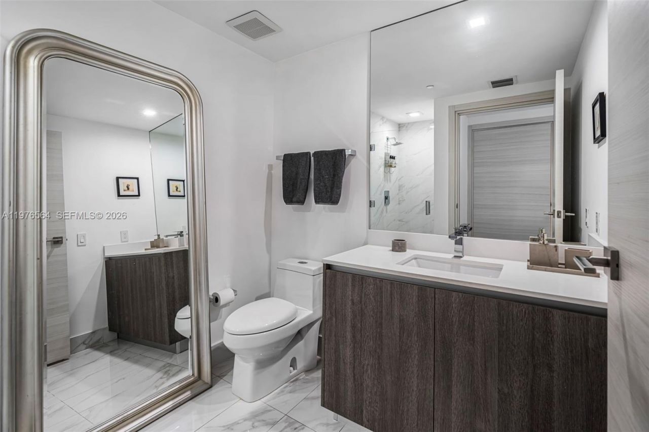 801 S Miami Ave , Unit 2901, Miami, FL 33130 Photo