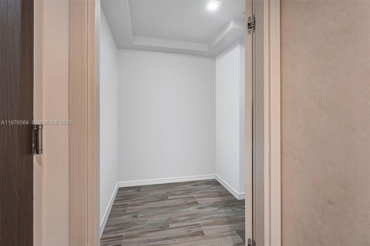 801 S Miami Ave , Unit 2901, Miami, FL 33130 Photo