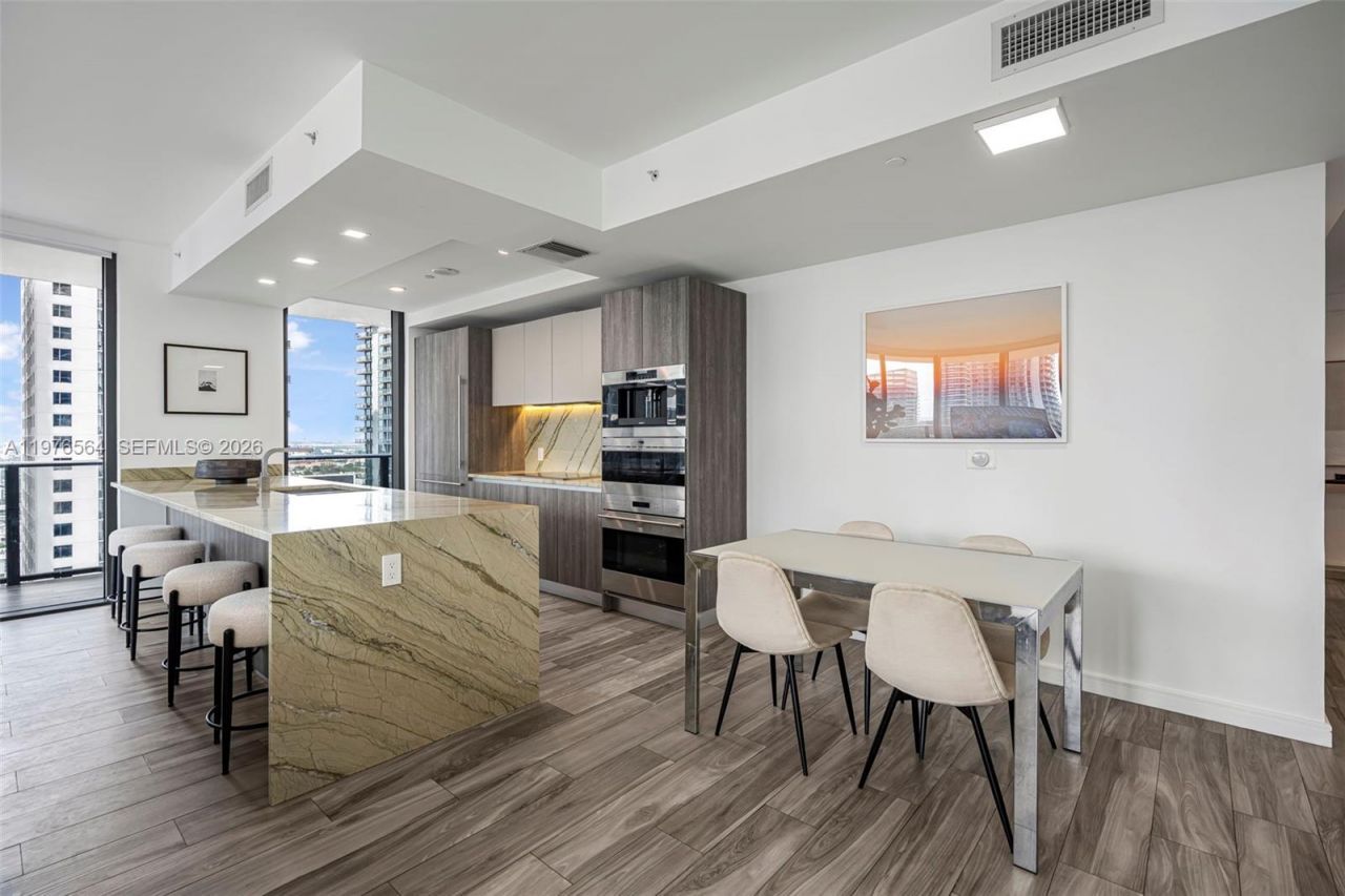 801 S Miami Ave , Unit 2901, Miami, FL 33130 Photo