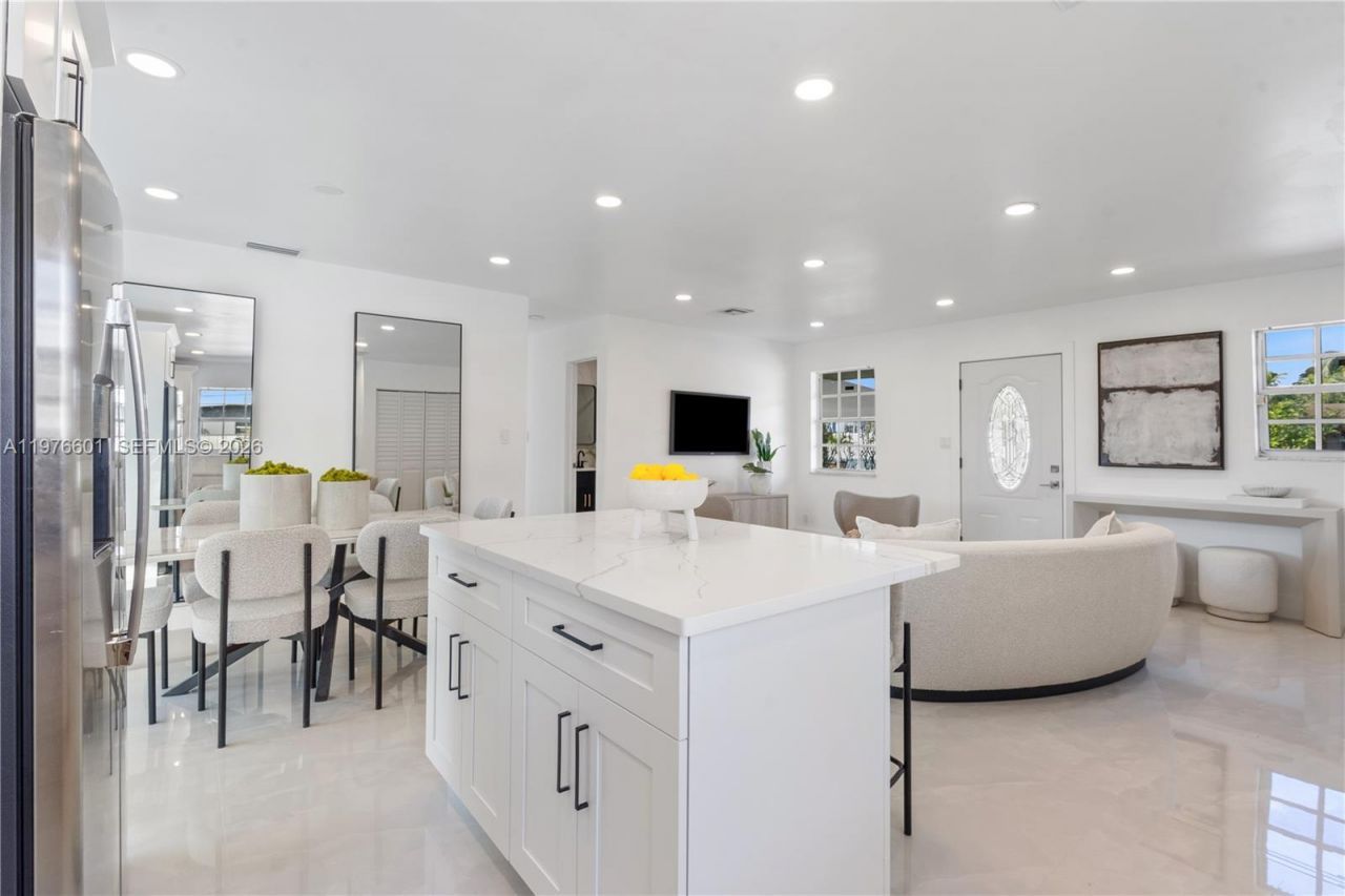 1360 SW 6th Ter, Deerfield Beach, FL 33441 Photo