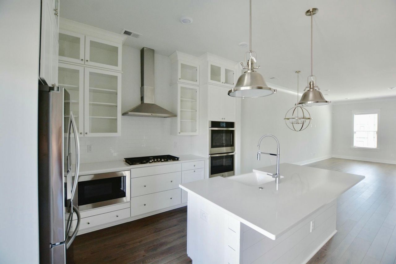 1523 Hidalgo Drive Photo 11