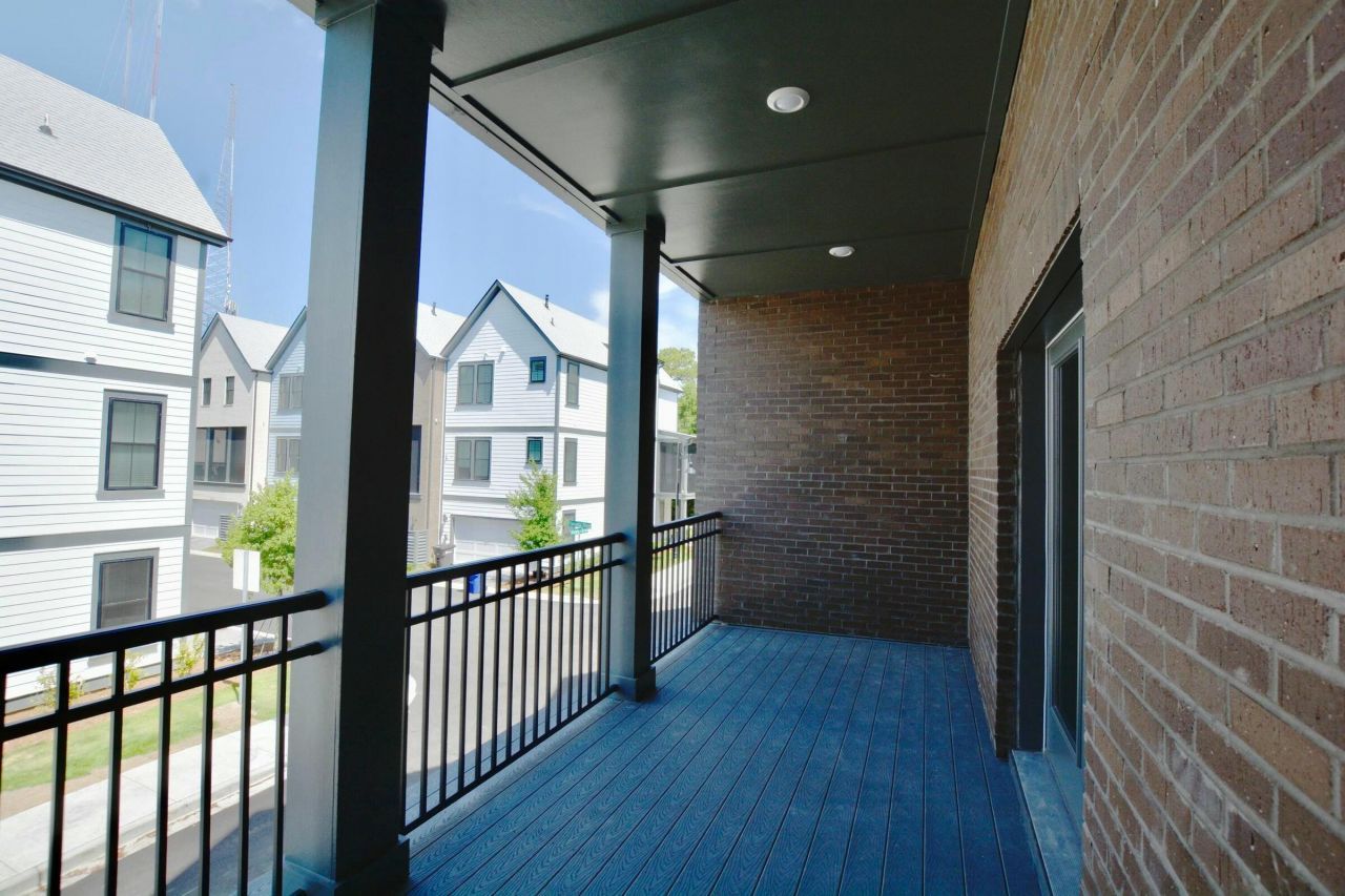 1523 Hidalgo Drive Photo 13