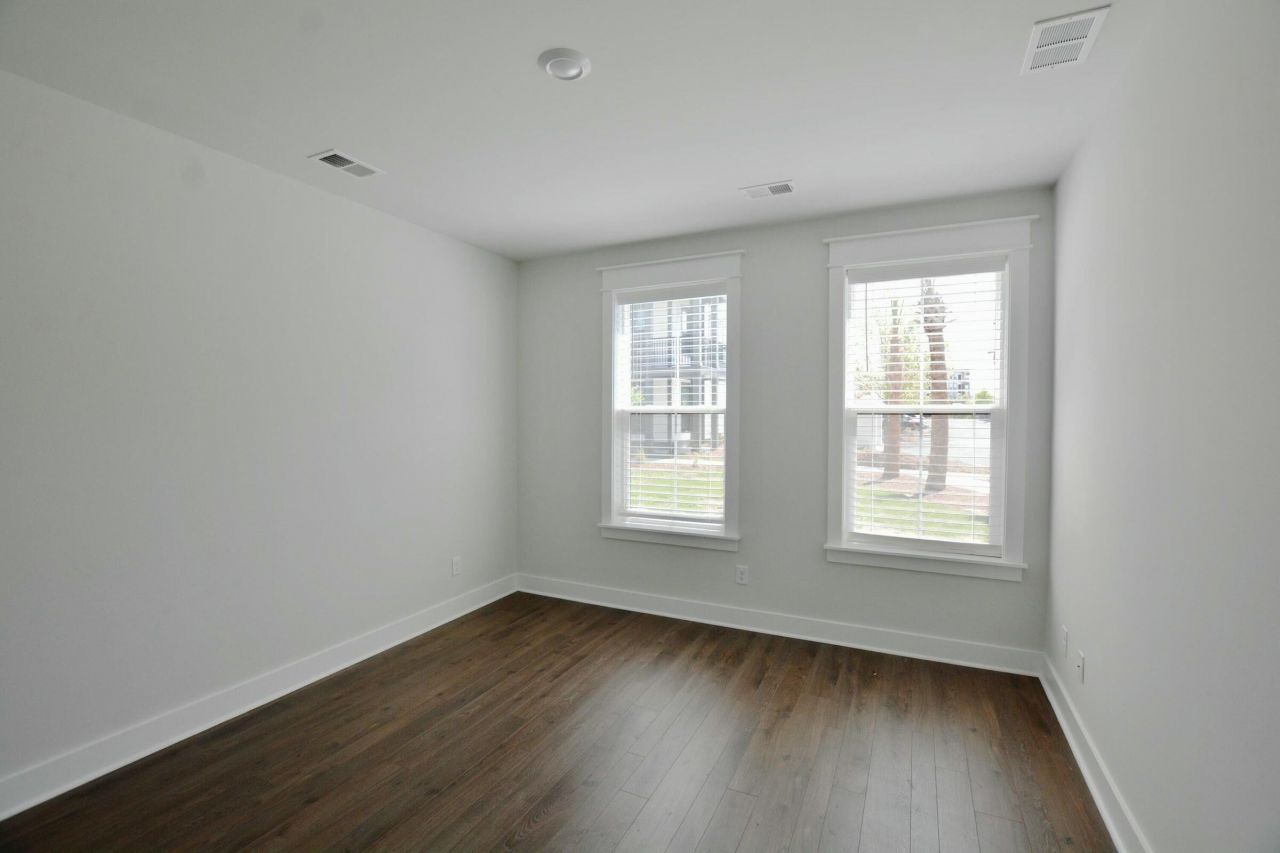 1523 Hidalgo Drive Photo 32