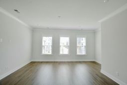 1523 Hidalgo Drive photo 4