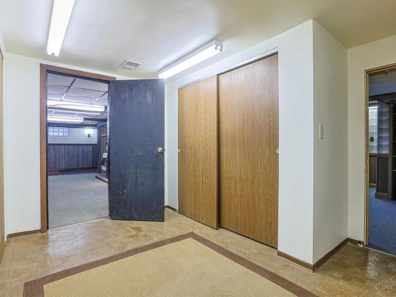 8877 Wuest Road, Colerain Township, OH 45251 Photo 63