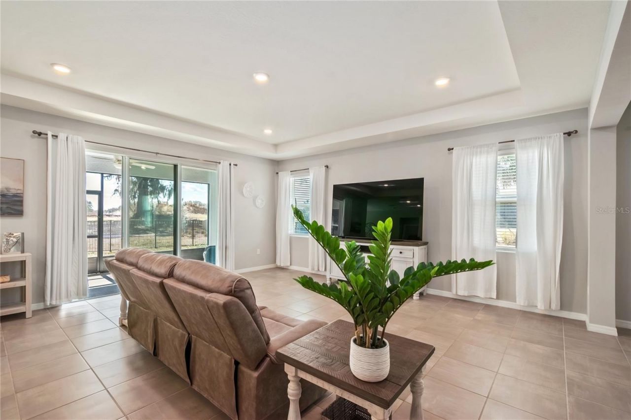 5220 NW 46th Lane Road, Ocala, FL 34482 Photo