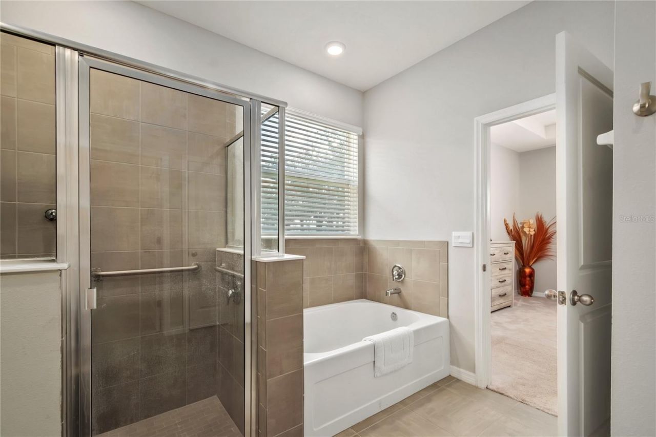 5220 NW 46th Lane Road, Ocala, FL 34482 Photo