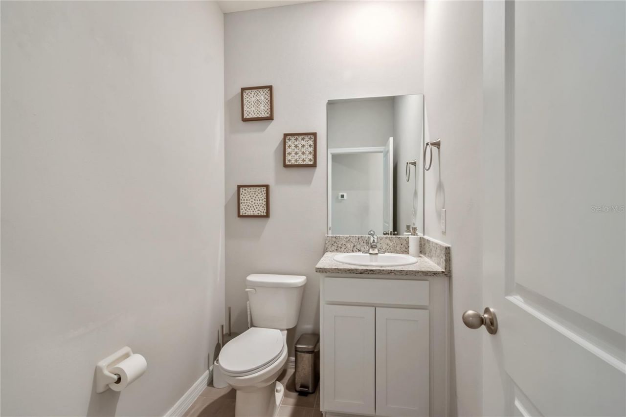 5220 NW 46th Lane Road, Ocala, FL 34482 Photo
