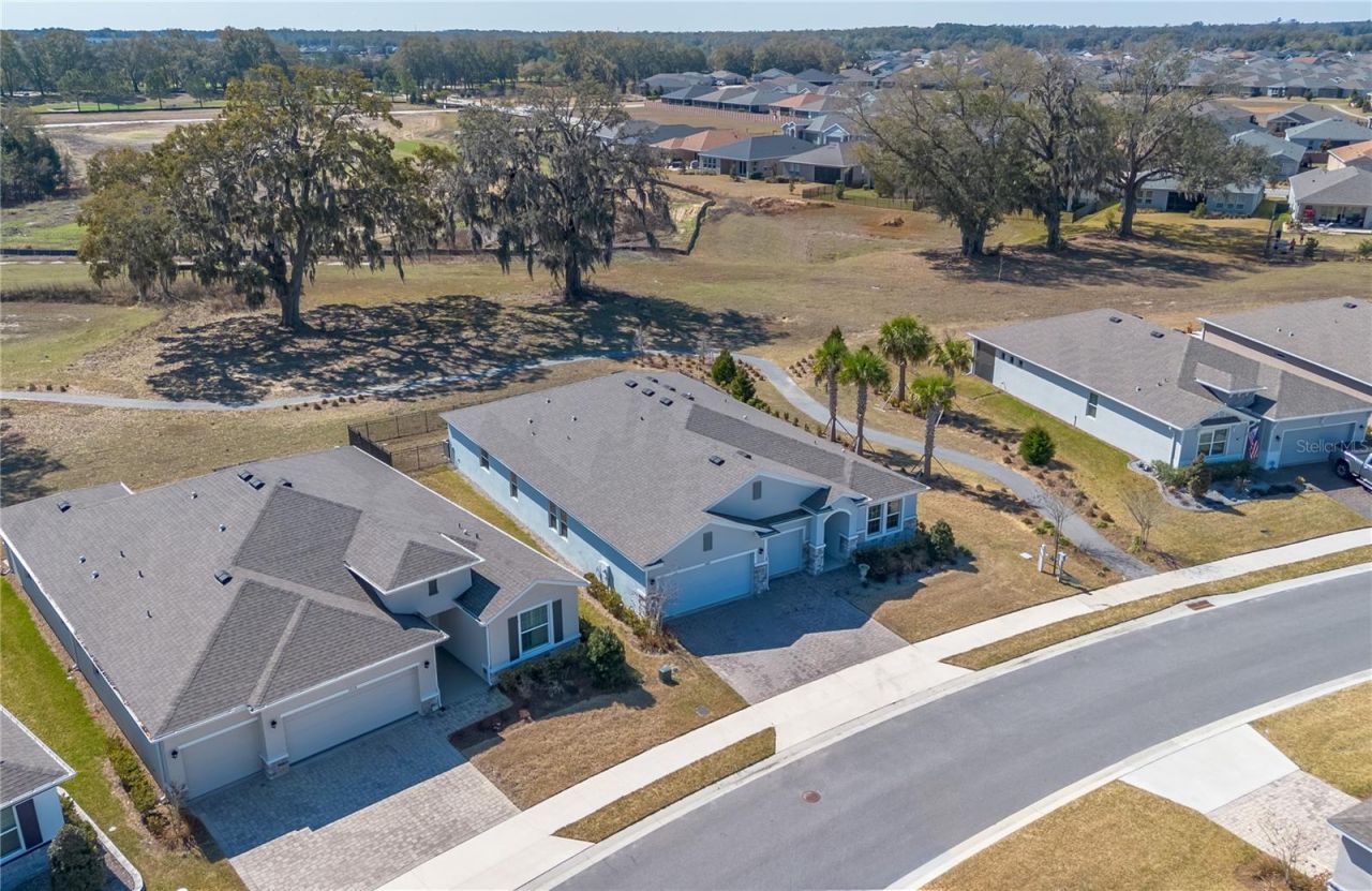 5220 NW 46th Lane Road, Ocala, FL 34482 Photo