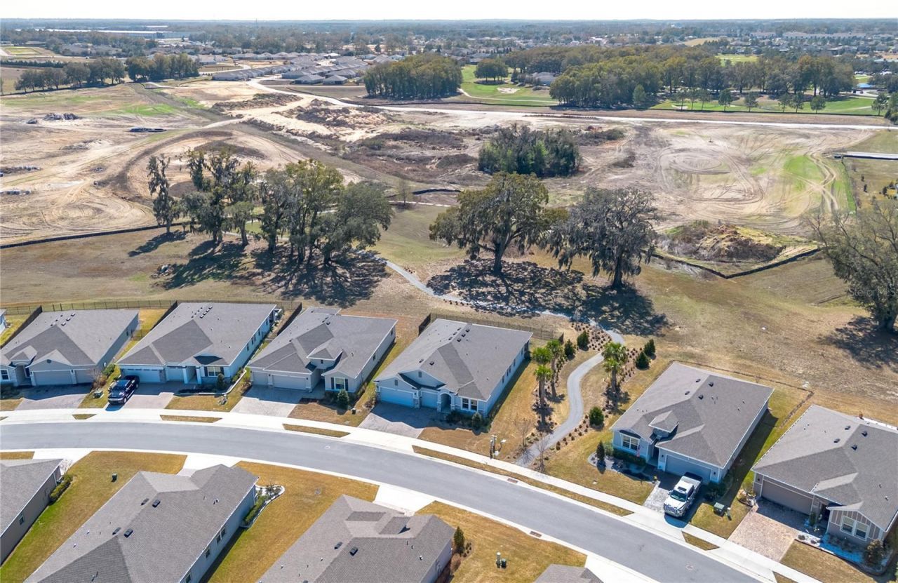 5220 NW 46th Lane Road, Ocala, FL 34482 Photo
