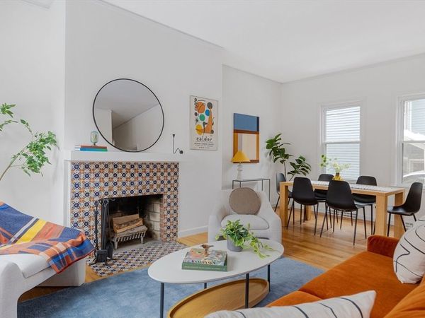 352 Harvard Street, Unit 1C, Cambridge, MA 02138