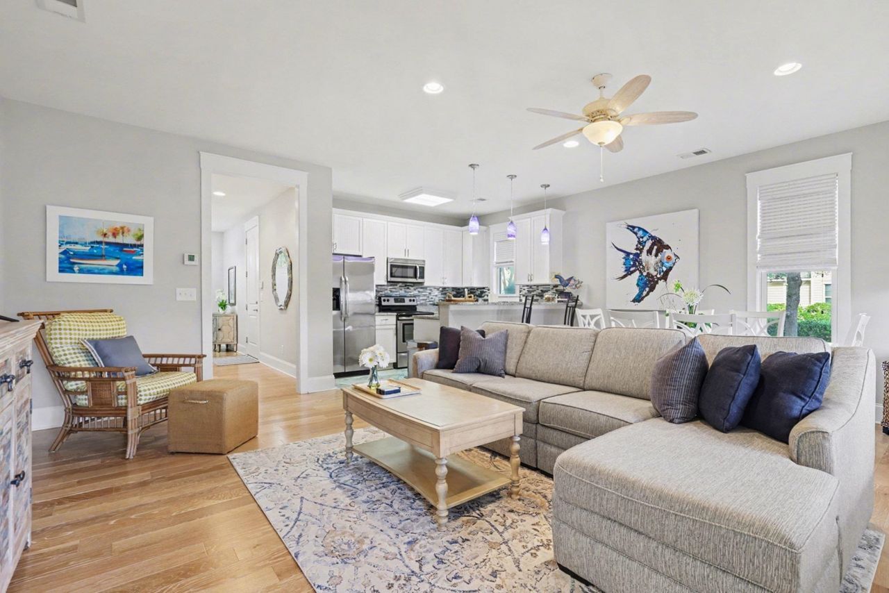 2218 Tidewatch Way Photo 7