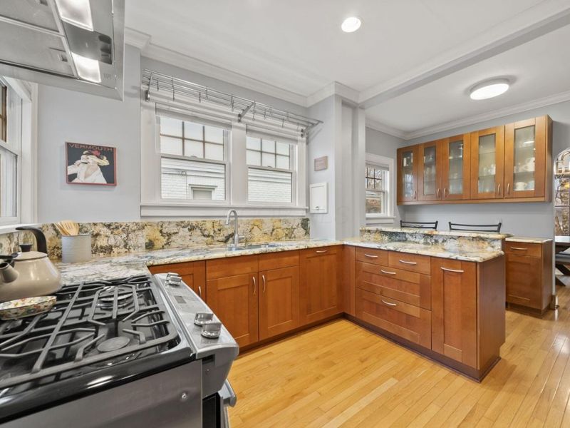 144 S Brinker Avenue, Columbus, OH 43204 Photo 6