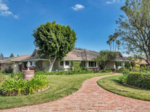 10132 Hadley, Northridge, CA 91324