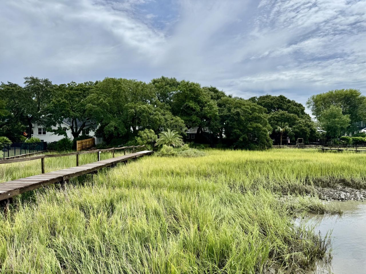 1205 Oak Harbor Boulevard Photo 5