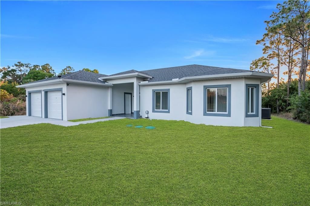 128 Bell Blvd S, Lehigh Acres, FL 33974 Photo