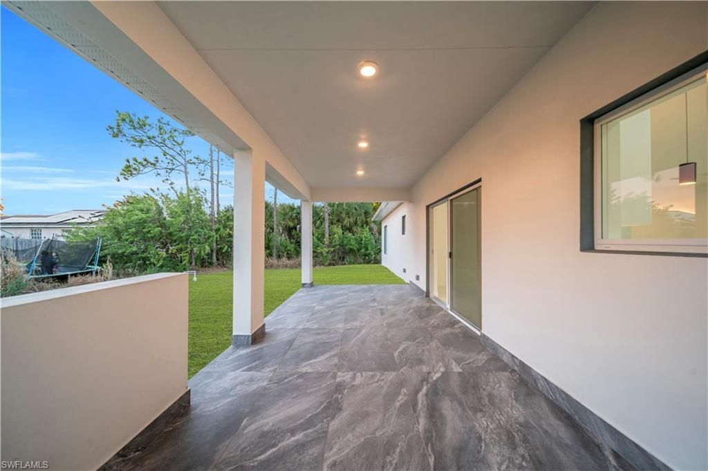 128 Bell Blvd S, Lehigh Acres, FL 33974 Photo