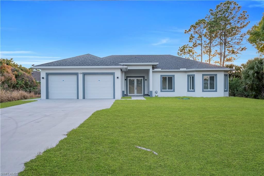 128 Bell Blvd S, Lehigh Acres, FL 33974 Photo