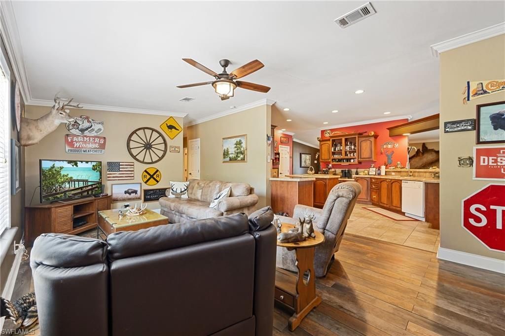 2032 Ortona Locks Rd , Moore Haven, FL 33471 Photo