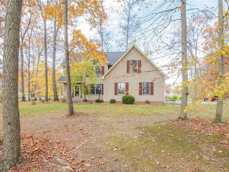 700 Stillwater Drive , Deerfield, OH 44411 Photo 1