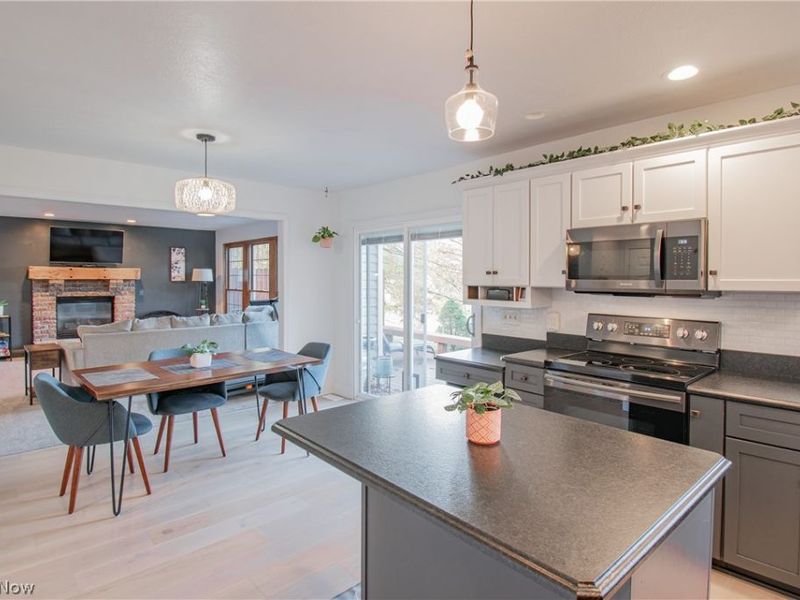 700 Stillwater Drive , Deerfield, OH 44411 Photo 10