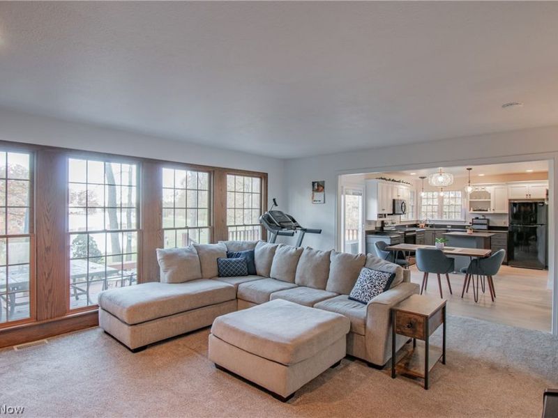 700 Stillwater Drive, Deerfield, OH 44411 Photo 15