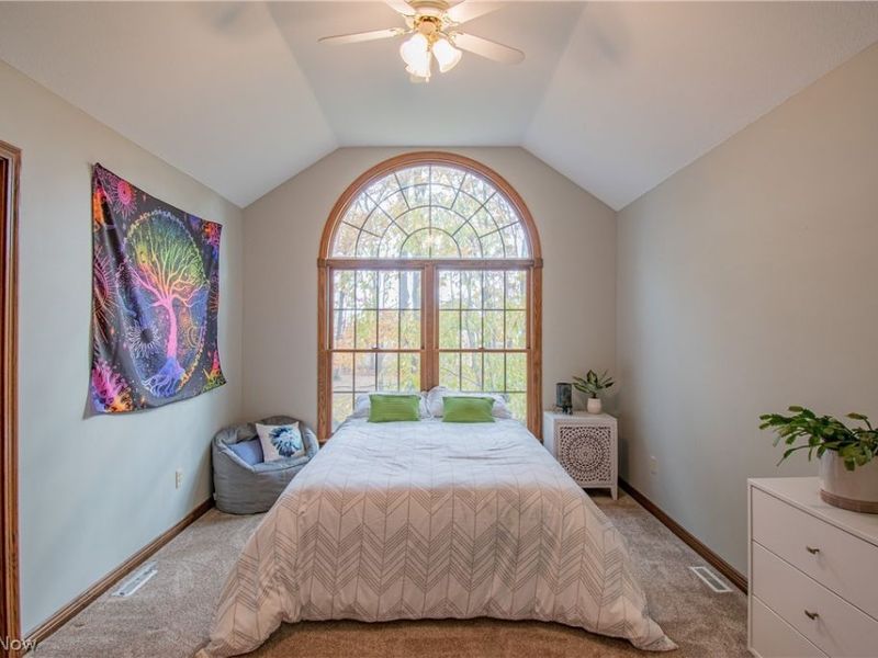 700 Stillwater Drive, Deerfield, OH 44411 Photo 23